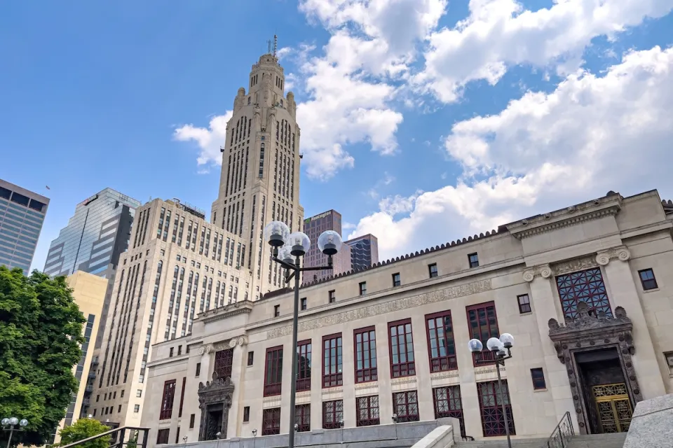 Looking up at Columbus, Ohio city hall building